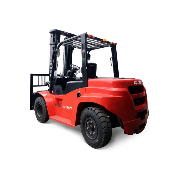 CPCD50/60/70T8 5.0/6.0/7.0吨内燃叉车